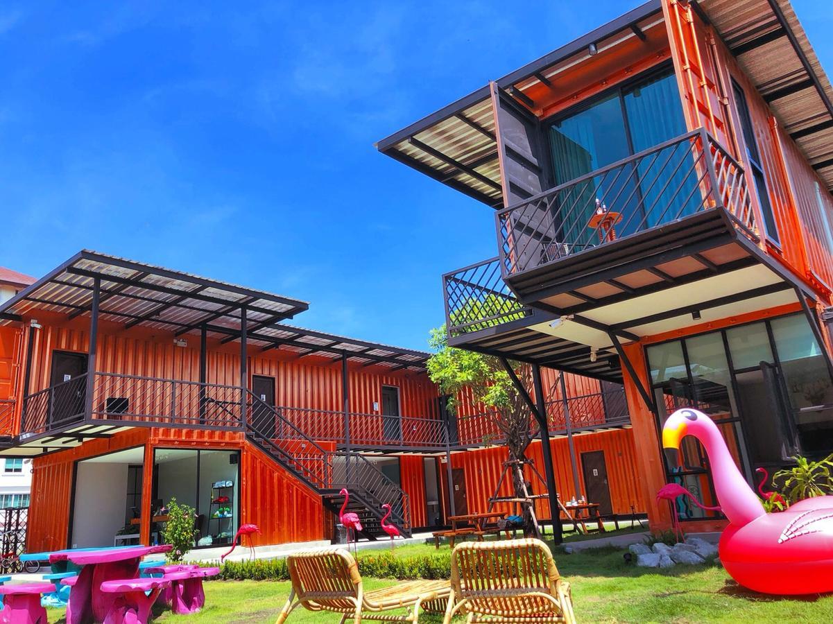 Hotel Jn9 Poshtel Pattaya Esterno foto